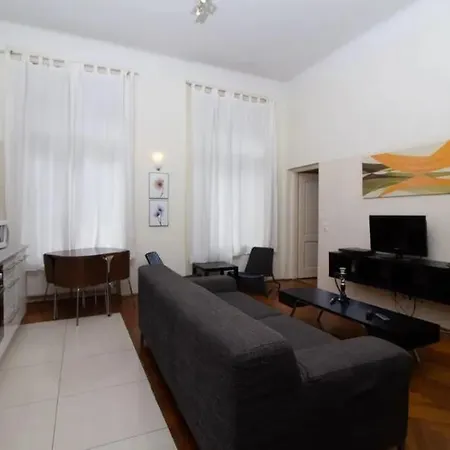 Cityscape Budget Jokai Flat * Budapest