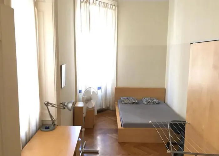 Cityscape Budget Jokai Flat דירה *